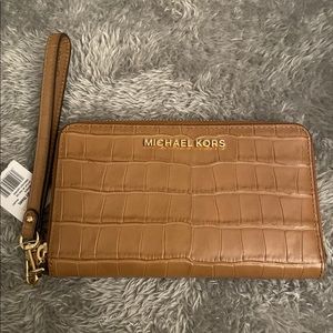 Michael Kors Wristlet